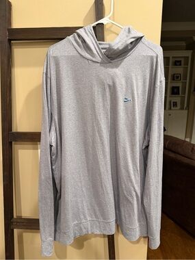 Men's Light Gray Hooded Long-Sleeve Performance Tee - Small Triangle Logo